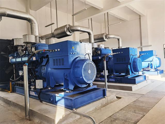 云南發(fā)電機(jī)廠家：柴油發(fā)電機(jī)組漏油故障怎樣處理？